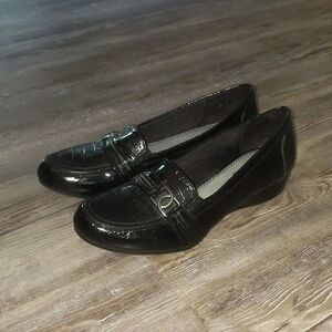 Life Stride black loafers Sz 9 worn once